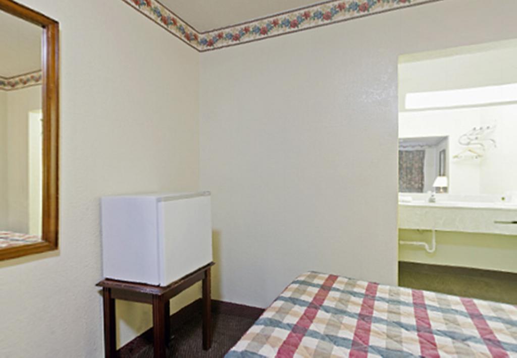 Value Inn Knoxville Ноксвілл Номер фото