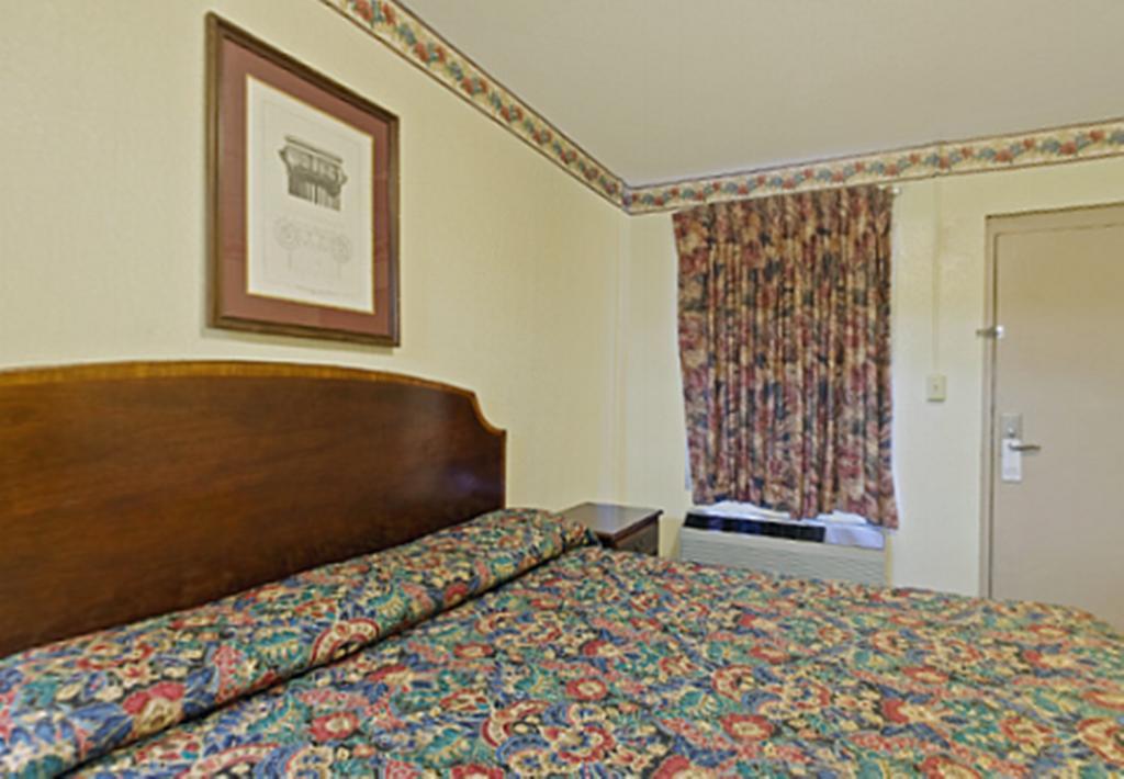 Value Inn Knoxville Ноксвілл Номер фото